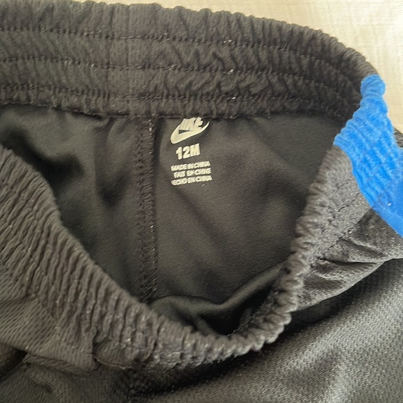 Vintage Track Pants | Nike | 12 Months - Picture 3 of 3